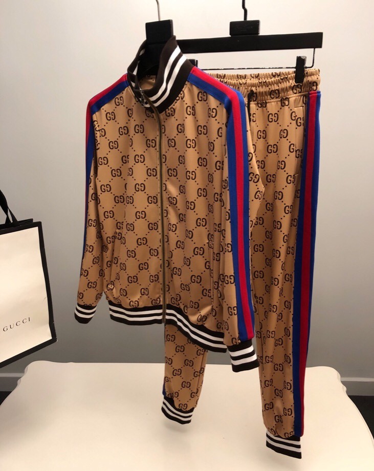 gucci tracksuit beige